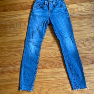 Good American jeans size 4/27